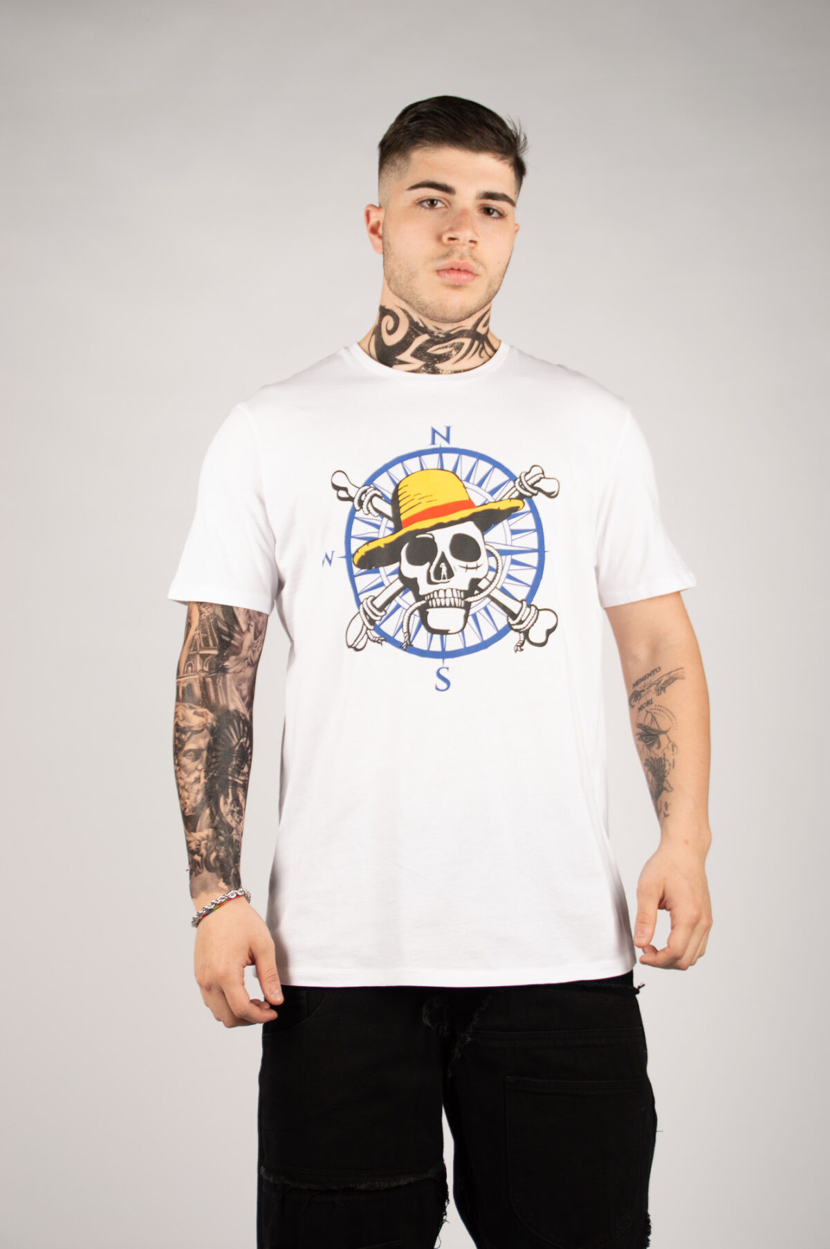 T-SHIRT UOMO CON STAMPA - PRIONEPIECE02_02_05